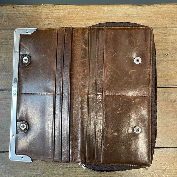 Authentic Rudsak wallet - Picture 2 of 3